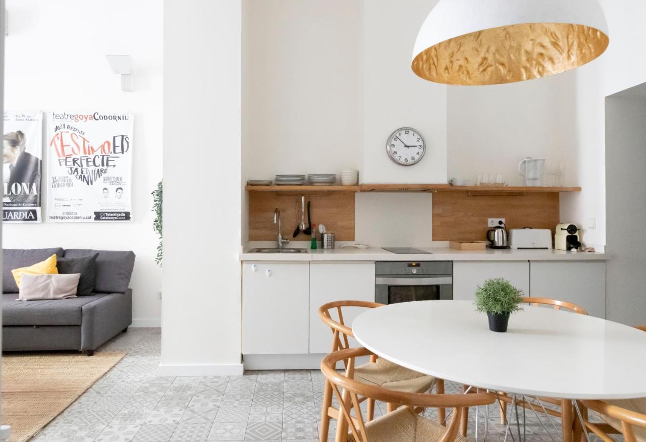 The Barcelona Centric Apt By Maison Pinata Exterior photo